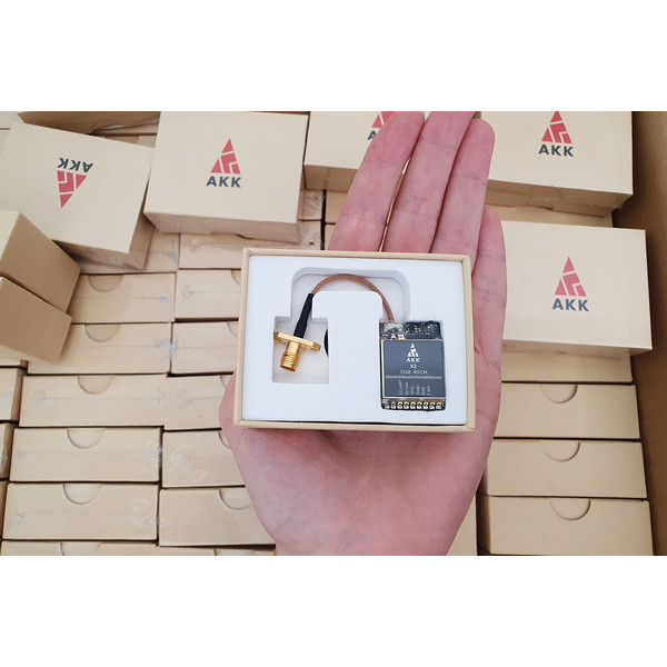 Відеопередавач AKK X2-P 5.8GHz 800mW з підтримкою SmartAudio та вбудованим мікрофоном
