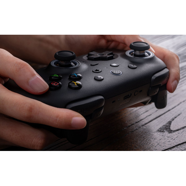 Бездротовий геймпад 8BitDo Ultimate 2 з TMR-джойстиками та зарядною док-станцією