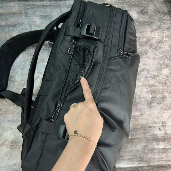 Дорожній рюкзак Mark Ryden Delta MR9711 для ручної поклажі з відділенням для ноутбука 17,3 і планшета