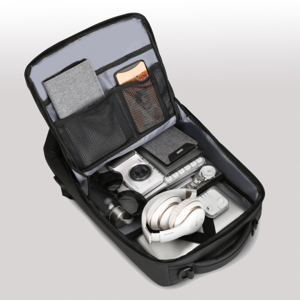 Городской рюкзак Mark Ryden MR9031YSJ для ноутбука 17.3" с тремя отделениями