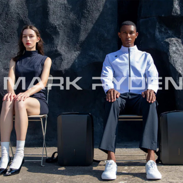 Рюкзак для ноутбука 17” Mark Ryden MR8918 з кодовим замком, ортопедичною спинкою та USB-роз'ємом