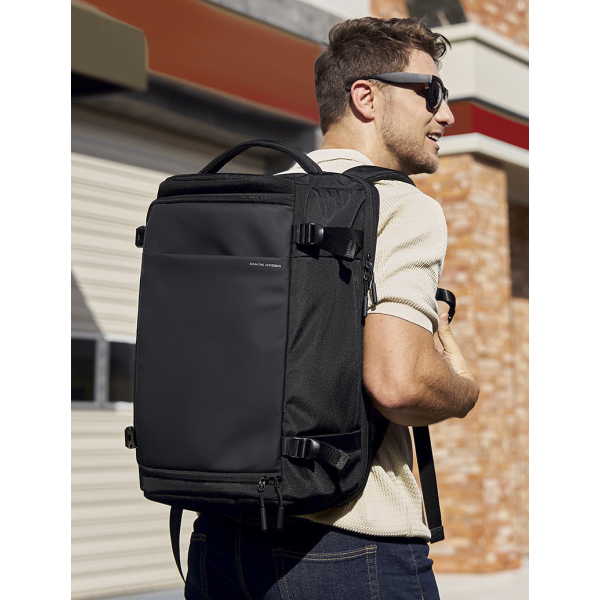 Дорожный рюкзак Mark Ryden MR8288 Aegis Fortress с отделением для ноутбука 17,3" и планшета