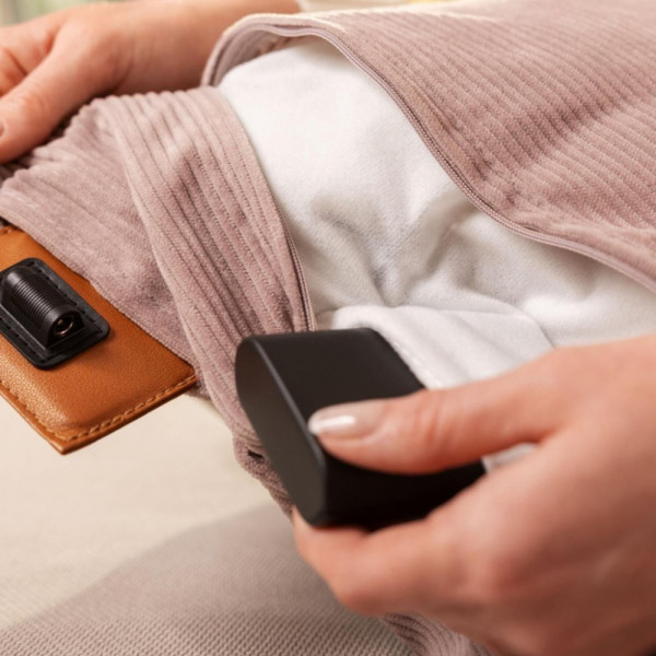 Акумуляторна електрогрілка-подушка BEURER HK 77 Heaty smokey-taupe, з пультом управління та 3 температурними рівнями