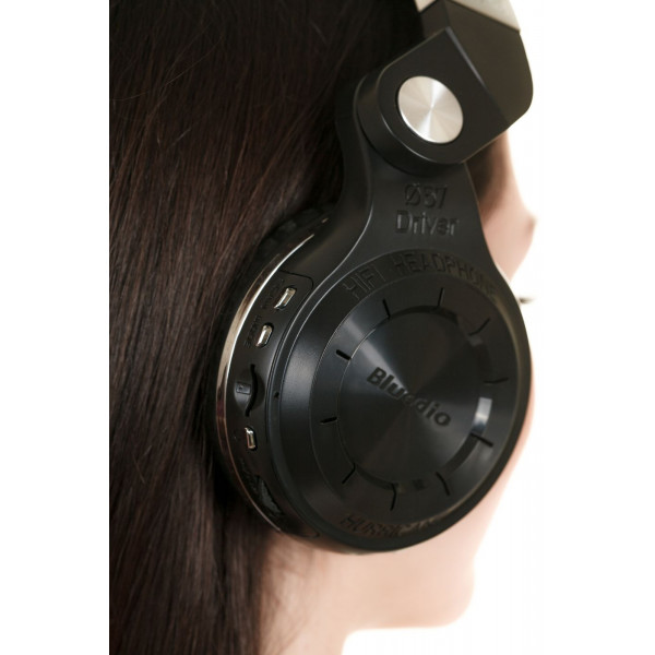 Бездротові Bluetooth навушники Bluedio T2 Plus з вбудованим радіо Уцінка