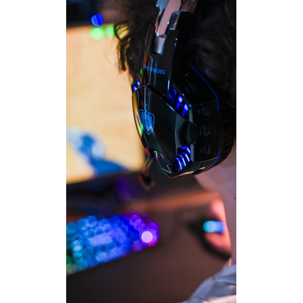 Бездротові геймерські навушники Kotion Each G2000BT Pro зі знімним мікрофоном Уцінка