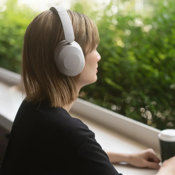 Бездротові навушники Final Audio UX1000 з гібридним шумозаглушенням