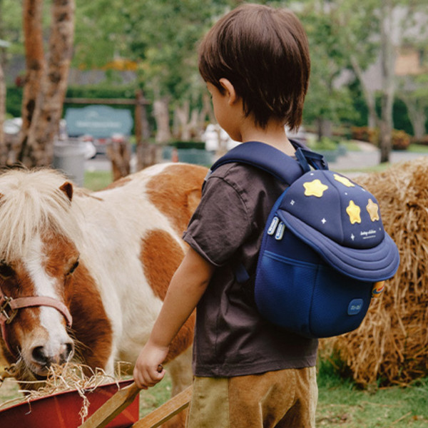 Детский рюкзак Zoyzoii Candy Heart Rainbow с широкими лямками и дышащей спинкой
