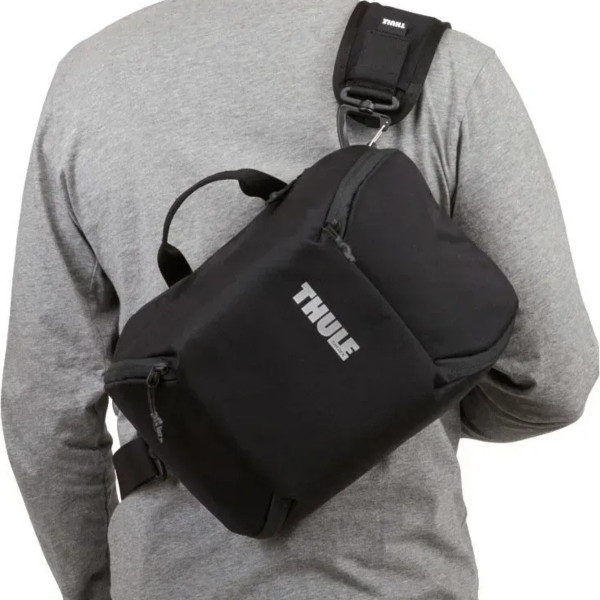 Рюкзак для фототехніки Thule Covert DSLR Backpack з відділенням для ноутбука 16” та дихаючою спинкою
