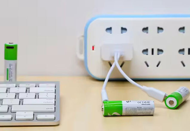 Акумуляторні батарейки Smartoools AAA 1.5V 500 mAh з USB-C зарядкою, 4 шт