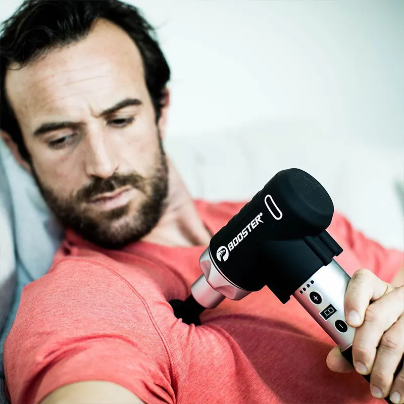 Перкуссионный массажер Booster Pro 2 – мощный пистолет для мышц и триггерных точек