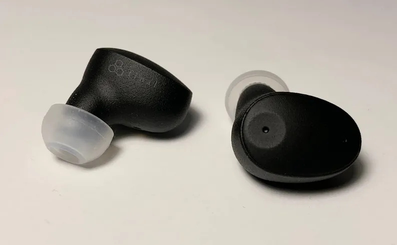 Бездротові TWS навушники Final Audio ZE300 з активним шумозаглушенням