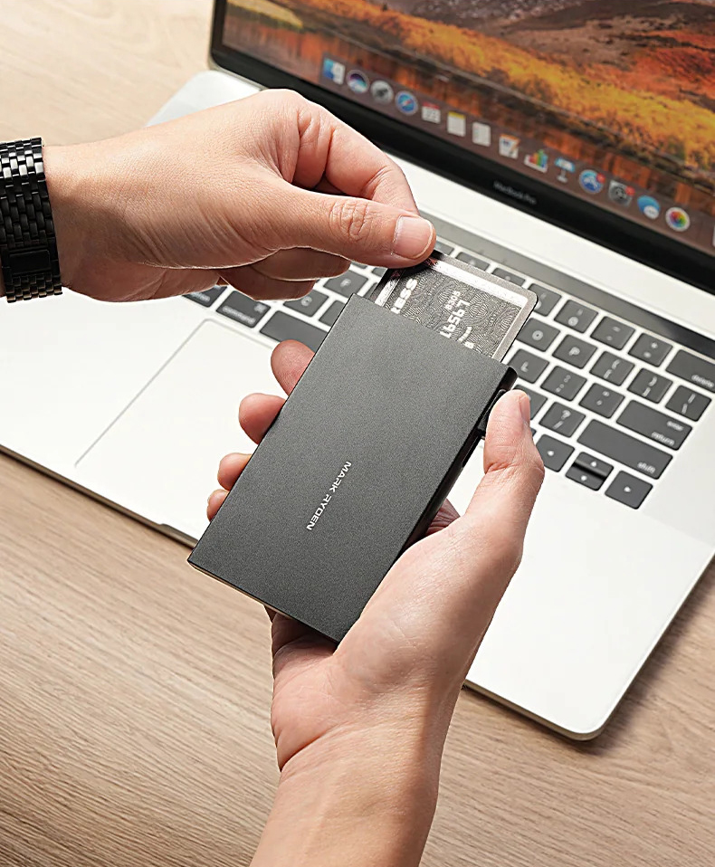 Дорожный рюкзак Mark Ryden MR8288 с отделением под ноутбук